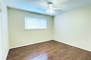 13935 St Marys Ln, Houston, TX 77079 - Photo 15