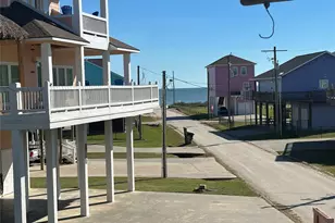 922 Driftwood Dr, Crystal Beach, TX 77650 - Photo 17