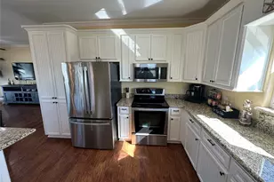 922 Driftwood Dr, Crystal Beach, TX 77650 - Photo 29