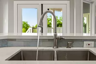 218 Debbie Ln, San Leon, TX 77539 - Photo 13