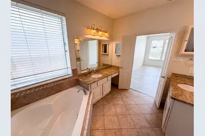 15822 Maple Shores Drive, Houston, TX 77044 - Photo 15