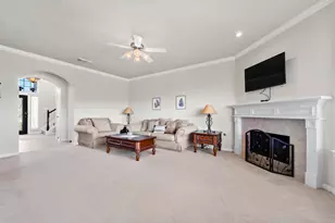 22610 Torrisdale Ln, Tomball, TX 77375 - Photo 9