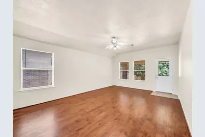 158 S Star Ridge Circle, The Woodlands, TX 77382 - Photo 11