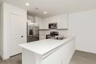 3222 Roslyn Grist, San Antonio, TX 78245 - Photo 7