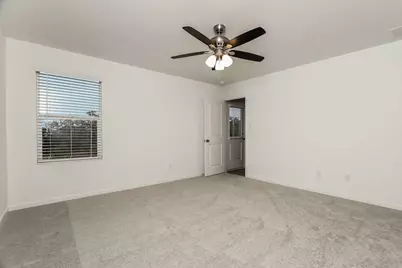 3222 Roslyn Grist, San Antonio, TX 78245 - Photo 9