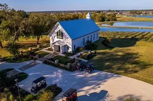 10514 Blue Indigo Ct, Willis, TX 77318 - Photo 7