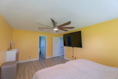 720 Winchester Trail, Angleton, TX 77515 - Photo 11