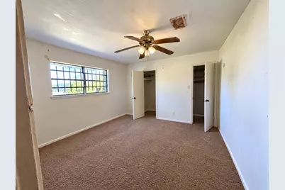 9623 Glenwood Forest Drive, Houston, TX 77078 - Photo 17