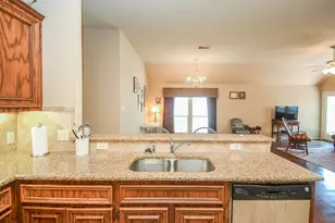 6022 Lynwood Banks Ln, Houston, TX 77092 - Photo 5
