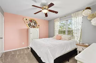 14104 N Crater Lake Ct, Conroe, TX 77384 - Photo 29