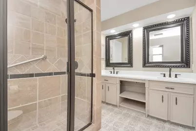 10550 Emnora Lane, Houston, TX 77043 - Photo 21