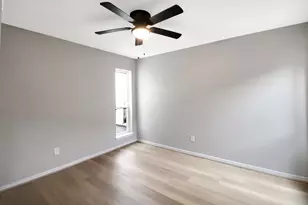 12154 Stone W Dr, Houston, TX 77035 - Photo 13