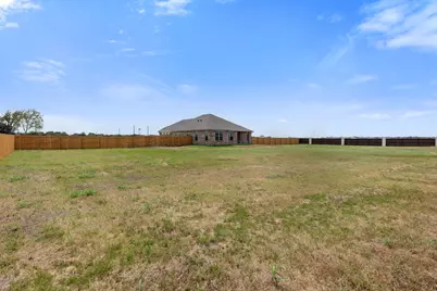 101 Court Side, Snook, TX 77878 - Photo 47