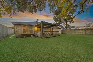 8106 Windy Acres Dr, Houston, TX 77040 - Photo 25