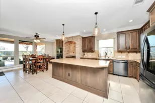 1335 Lake Grayson Dr, Katy, TX 77494 - Photo 5