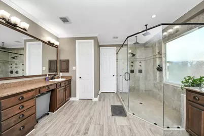 1335 Lake Grayson Drive, Katy, TX 77494 - Photo 13