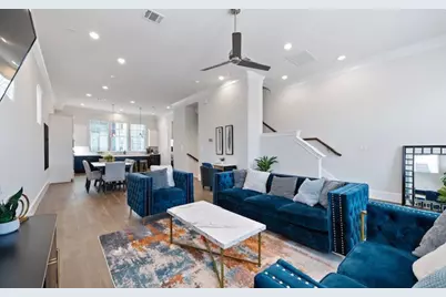805 Bringhurst Street, Houston, TX 77020 - Photo 1