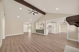 5718 Longforest Dr, Houston, TX 77088 - Photo 13