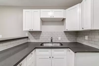 1424 Marshall Street #9, Houston, TX 77006 - Photo 11