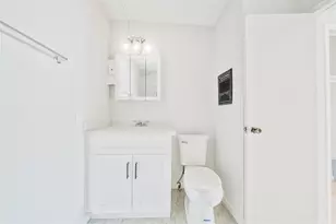 1424 Marshall St, Houston, TX 77006 - Photo 7