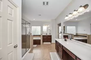 11631 Royal Oaks View, Houston, TX 77082 - Photo 17
