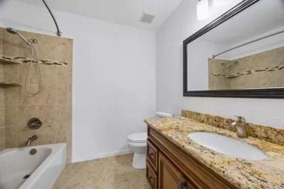 752 Augusta Drive #752, Houston, TX 77057 - Photo 15