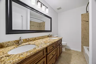 752 Augusta Drive #752, Houston, TX 77057 - Photo 11
