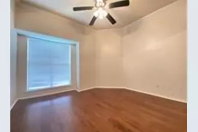 921 Marine Drive #309, Galveston, TX 77550 - Photo 5