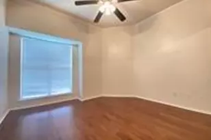 921 Marine Dr, Galveston, TX 77550 - Photo 5