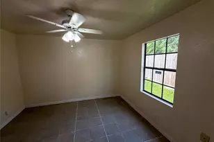 8430 Holiday Ln, Houston, TX 77075 - Photo 5