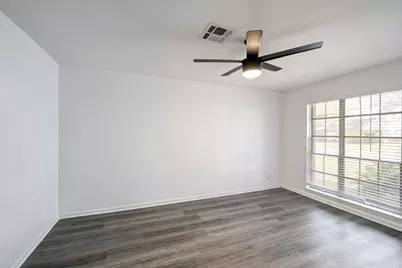 1934 Woodvine Drive, Houston, TX 77055 - Photo 9