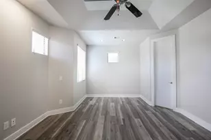 2307 Camden Dr, Houston, TX 77021 - Photo 7