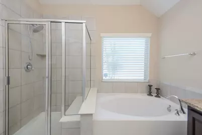 118 N Heritage Mill Circle, Tomball, TX 77375 - Photo 23