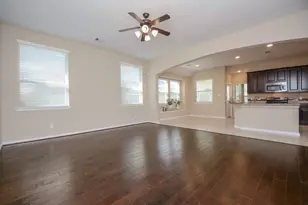 118 N Heritage Mill Cir, Tomball, TX 77375 - Photo 1