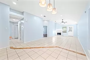 11018 WARATH Oak Ct, Houston, TX 77065 - Photo 11