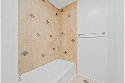 11018 Warath Oak Court, Houston, TX 77065 - Photo 29