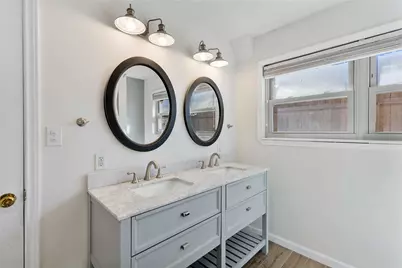 9810 Ellen Street, Baytown, TX 77521 - Photo 39