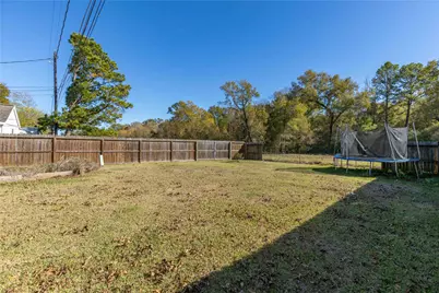 9810 Ellen Street, Baytown, TX 77521 - Photo 19