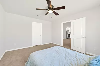 16109 Sugar Falls Drive, Conroe, TX 77303 - Photo 9