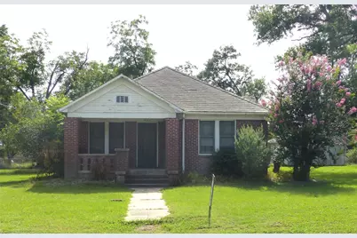 408 N Meyer Street, Sealy, TX 77474 - Photo 1