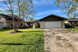 4903 Raven Ridge Dr, Houston, TX 77053 - Photo 17