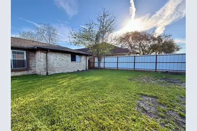 4903 Raven Ridge Drive, Houston, TX 77053 - Photo 11