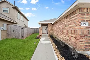 18950 Panzini Dr, New Caney, TX 77357 - Photo 3