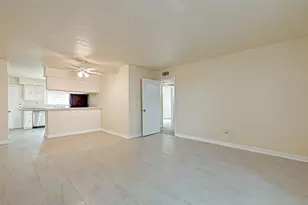 6305 Westward St, Houston, TX 77081 - Photo 3