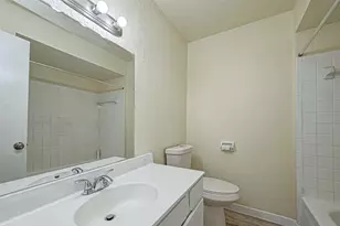 6305 Westward St, Houston, TX 77081 - Photo 9