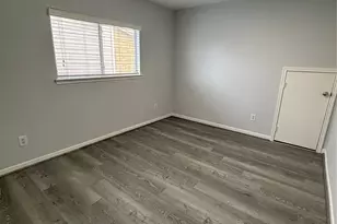 11753 Jelicoe Dr, Houston, TX 77047 - Photo 9