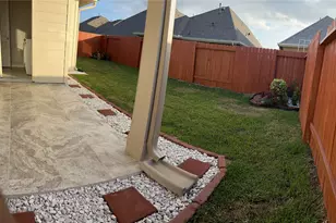 2923 Painted Sunrise Trail, Houston, TX 77045 - Photo 25