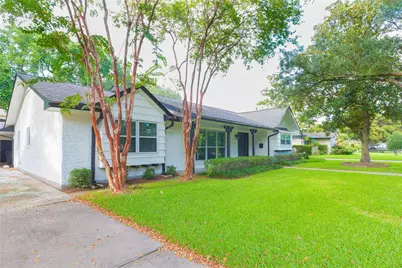 5226 Loch Lomond Drive, Houston, TX 77096 - Photo 13