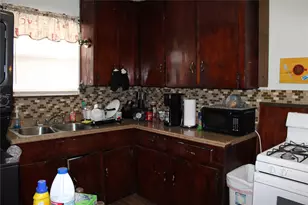 1203 Egypt St, Houston, TX 77009 - Photo 7