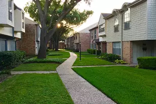 10330 Briar Forest Dr, Houston, TX 77042 - Photo 19